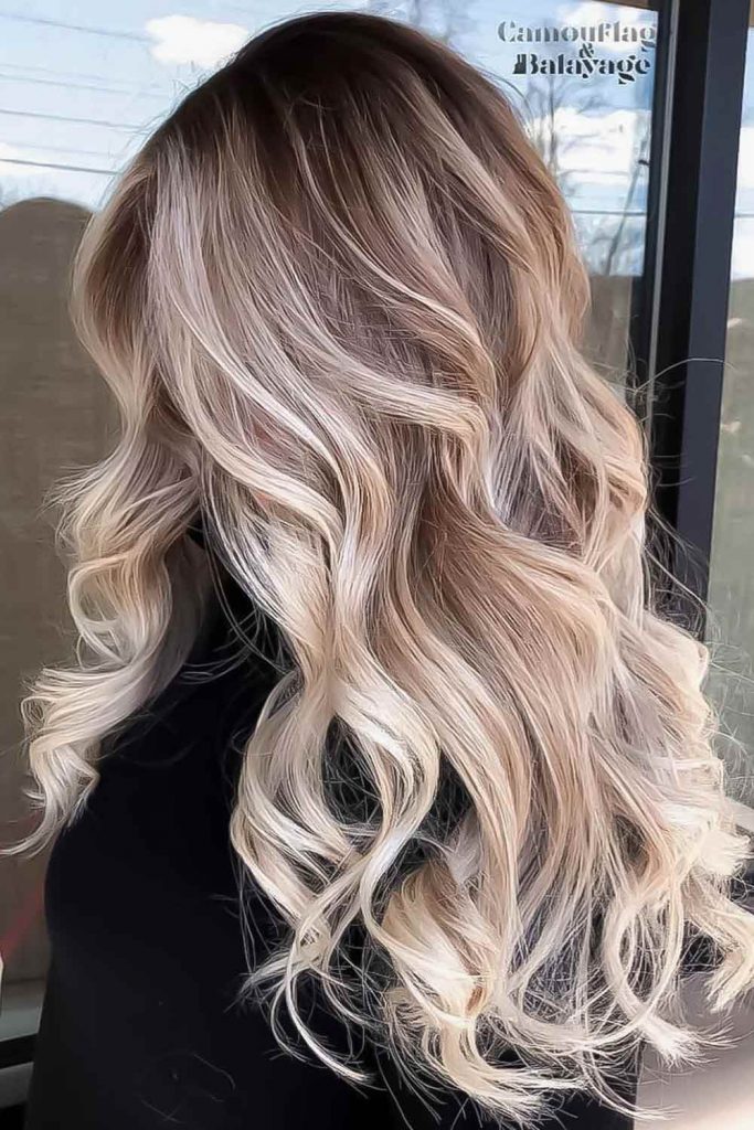 Long Wavy Hair with Balayage 