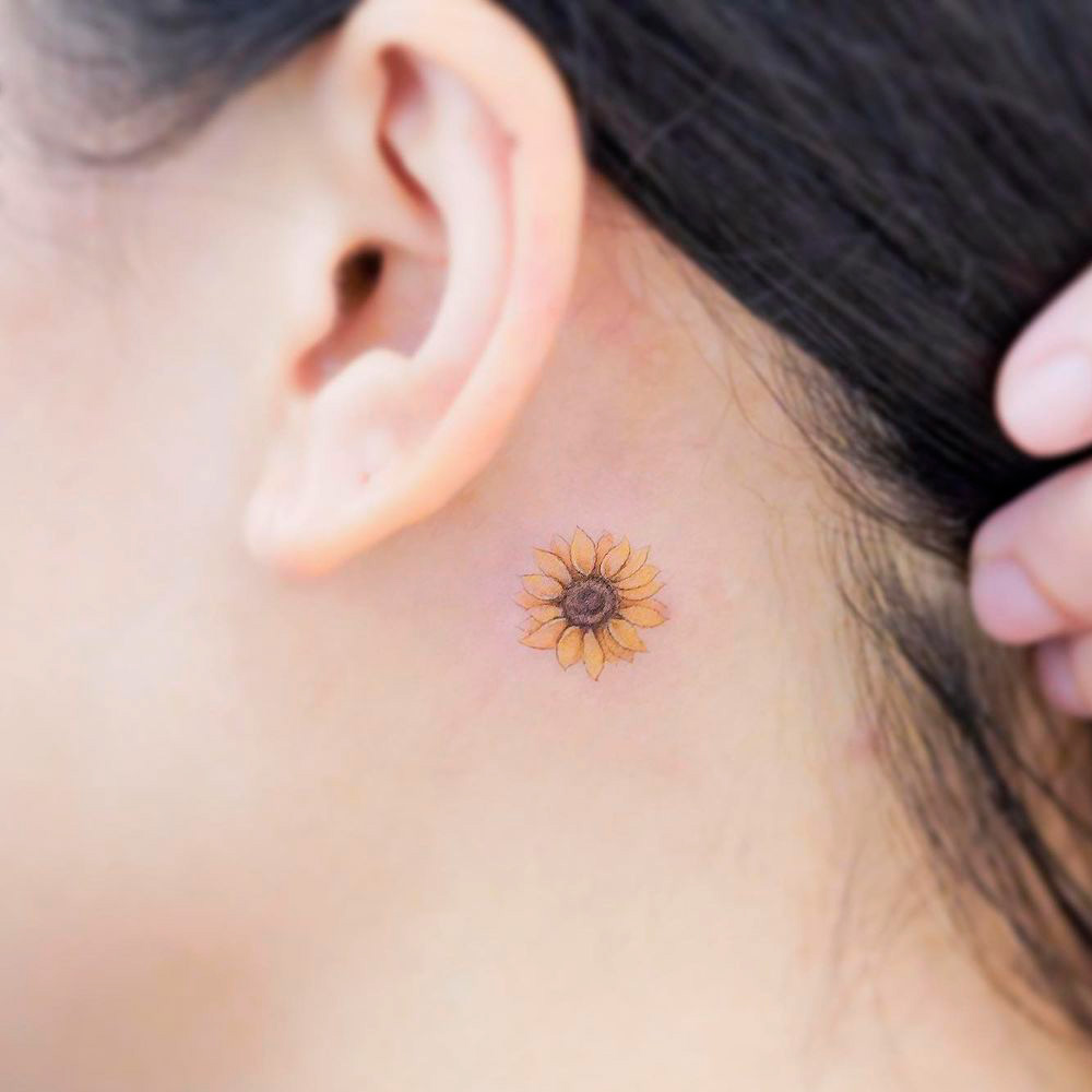 Pros And Cons Of Behind The Ear Tattoos