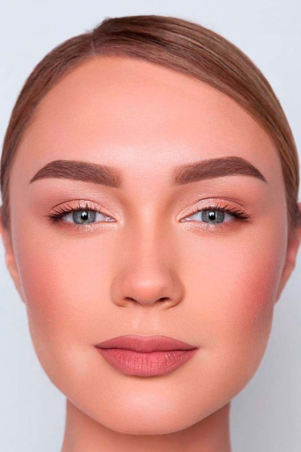 Natural Looks With Matte Lipstick