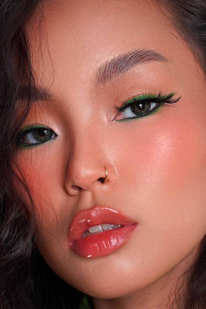 Grassy Lines #browneyesmakeup #makeupforbrowneyes #browneyesmakeupideas
