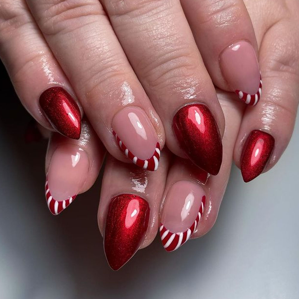 Short Stilettos Christmas Nails