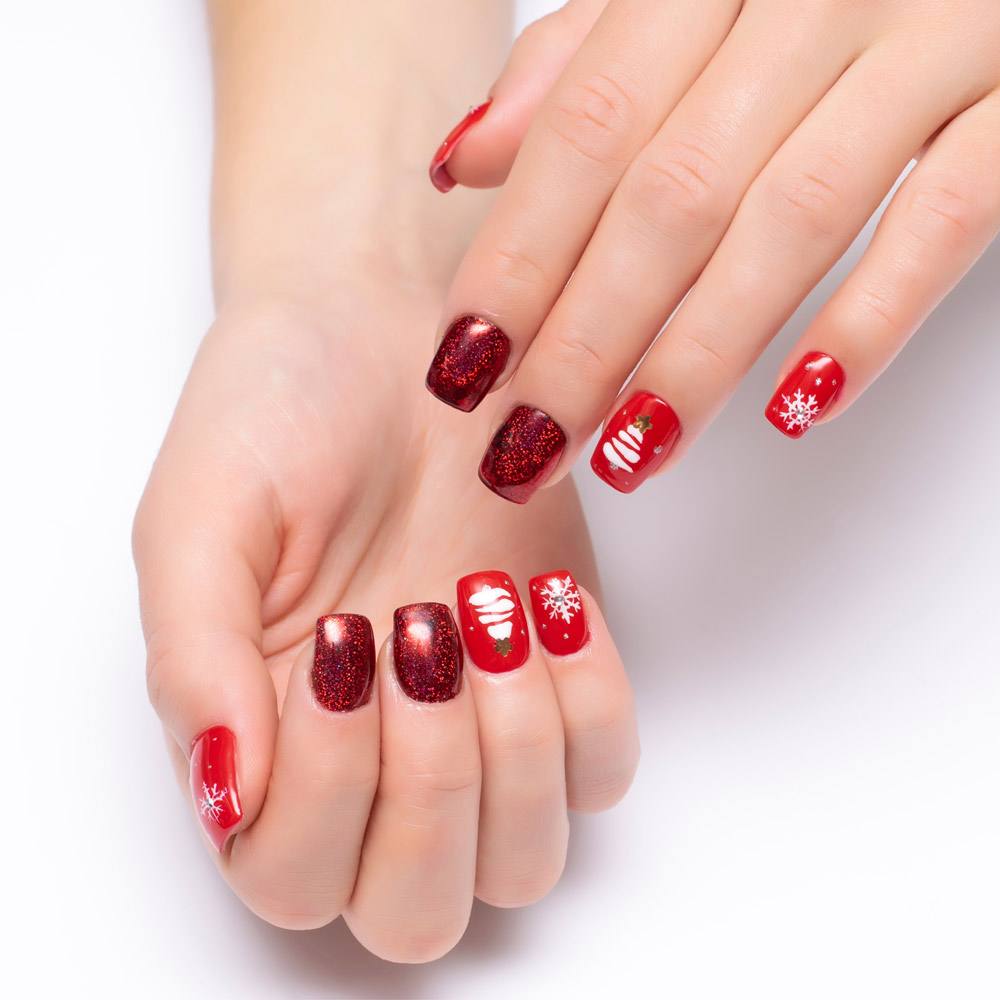 Sparkly Glitter Nail Art Design