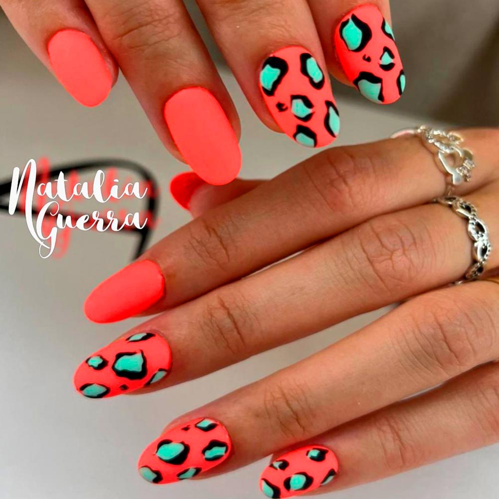 Pussy Willow Nails