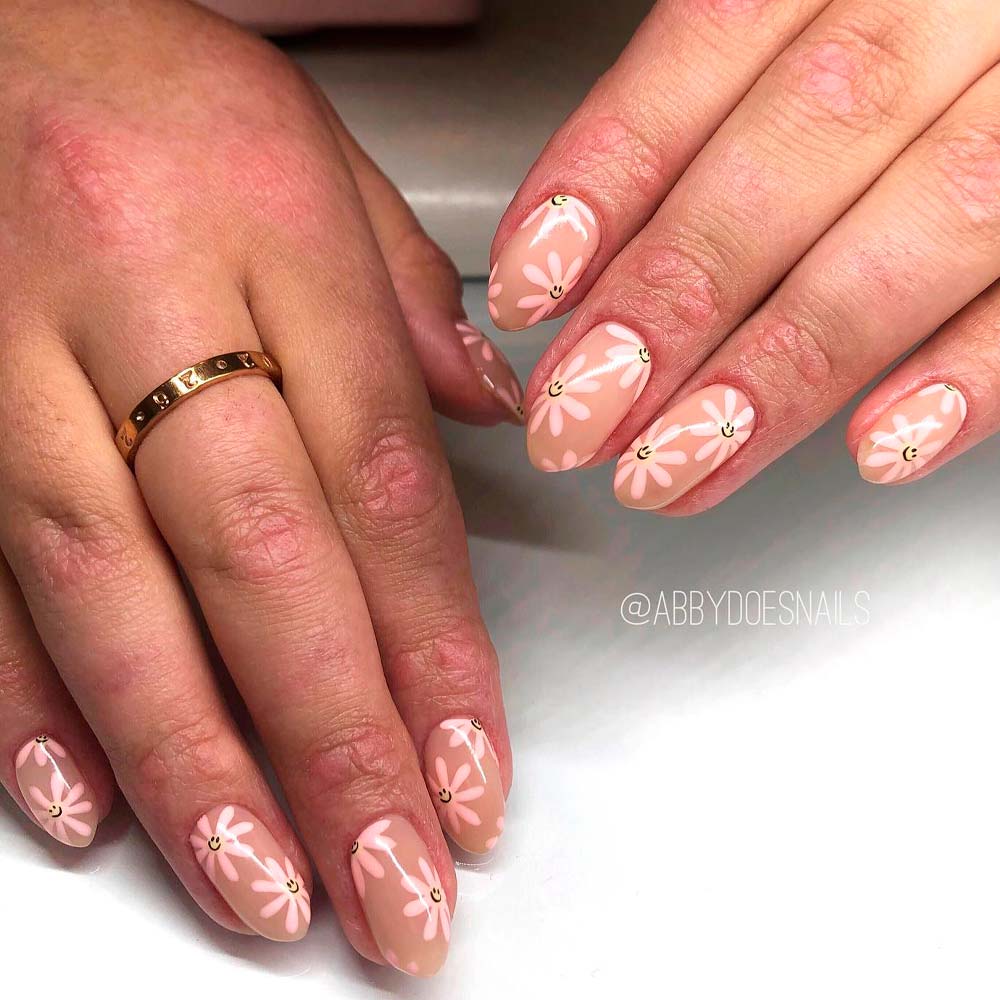 Easter Daisy Nail Art