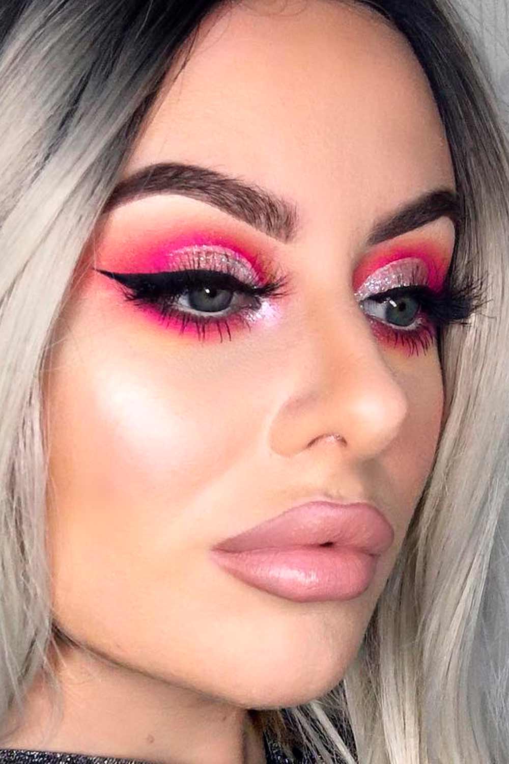 Eye Makeup Tips For Dramatic Look