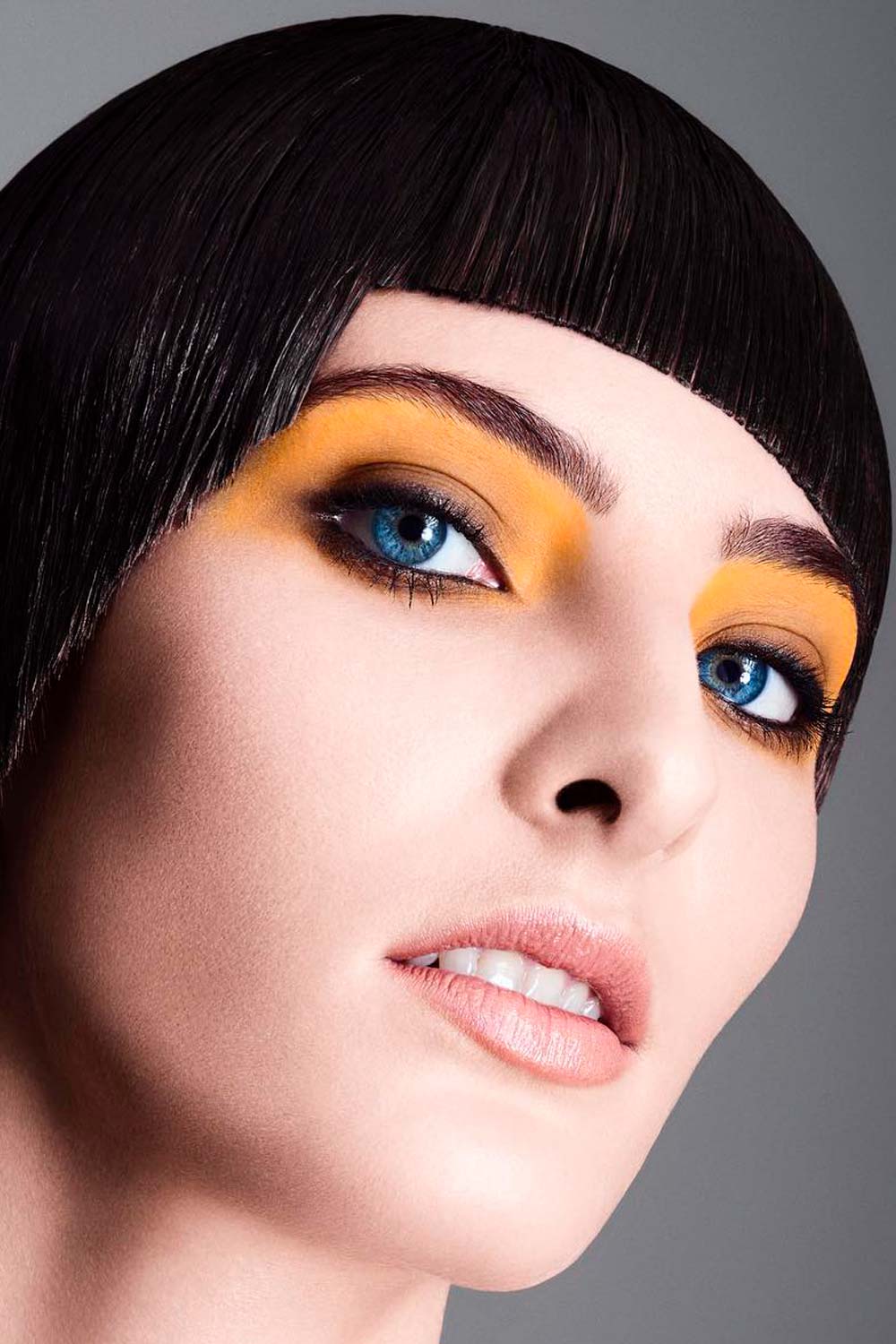 Eye Makeup Tips For Dramatic Look