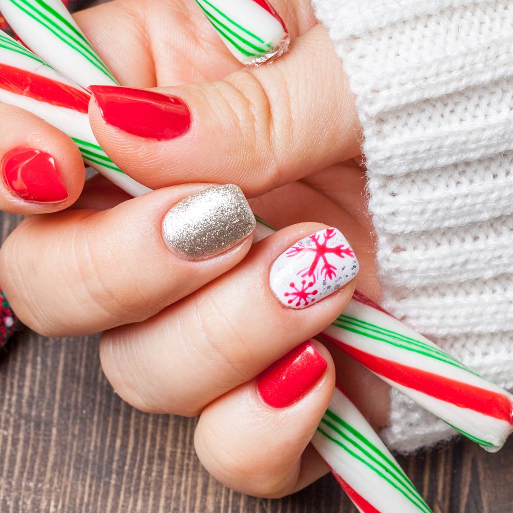 Snowflakes Nails & Red Base