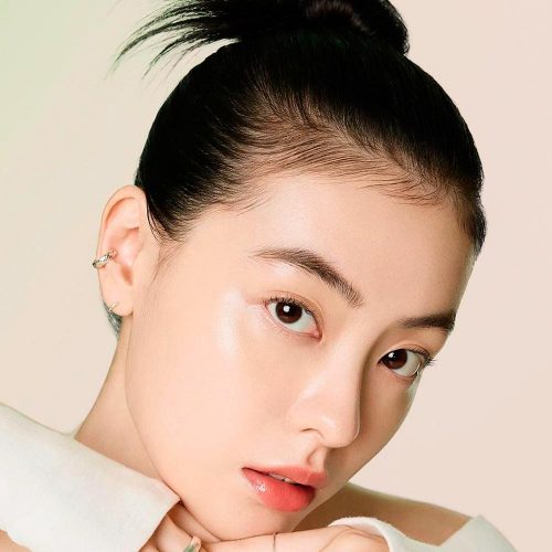 Shape Your Brows Straight-Across
