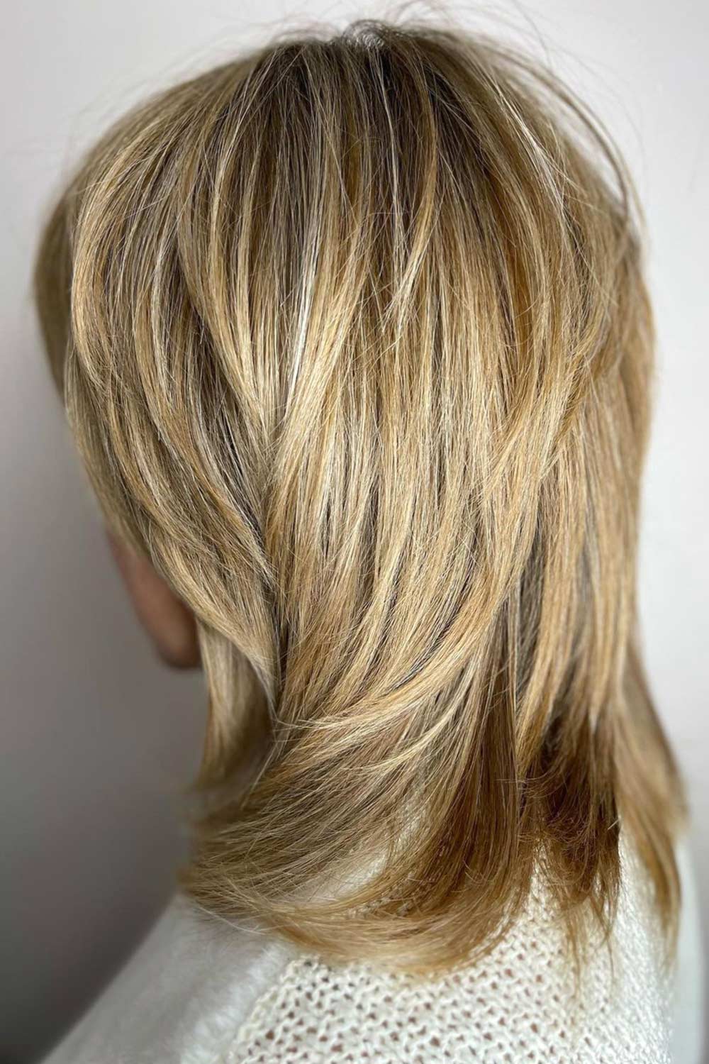 Textured Medium Styles for Thin Hair