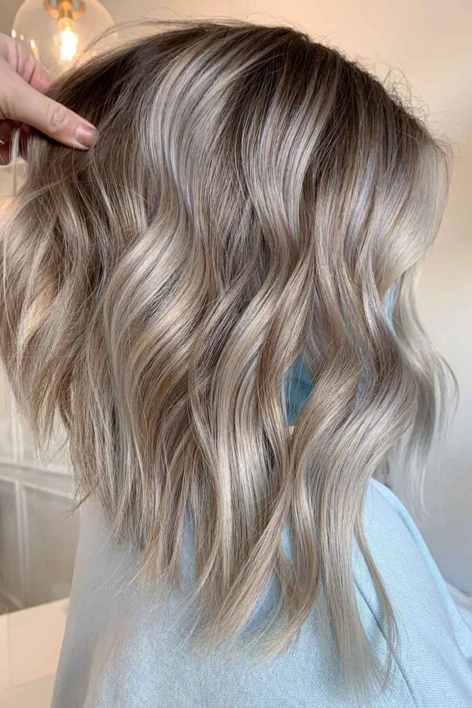 Inverted Bob with Waves