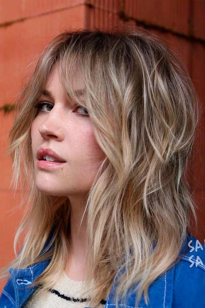 Blonde Messy Layeres With LOng Bang blondehairstyles #messyhairstyles