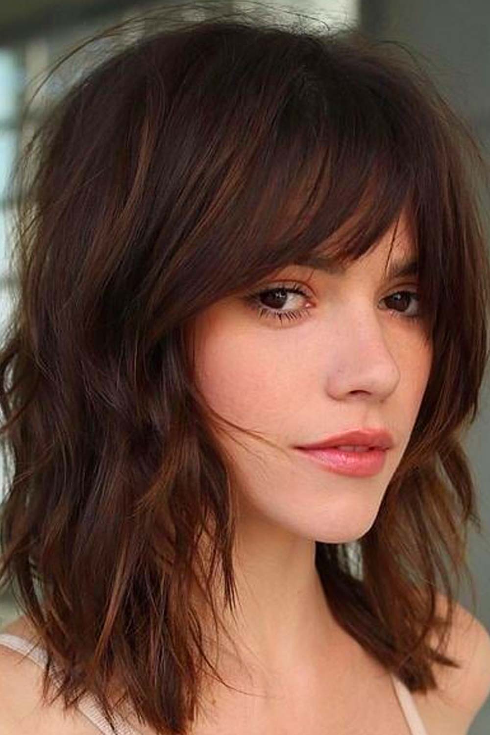 Shaggy Layers With Long Bang