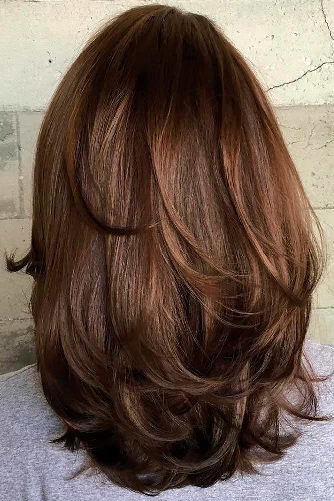 Amazing Ideas of Medium Haircuts for Perfect Look