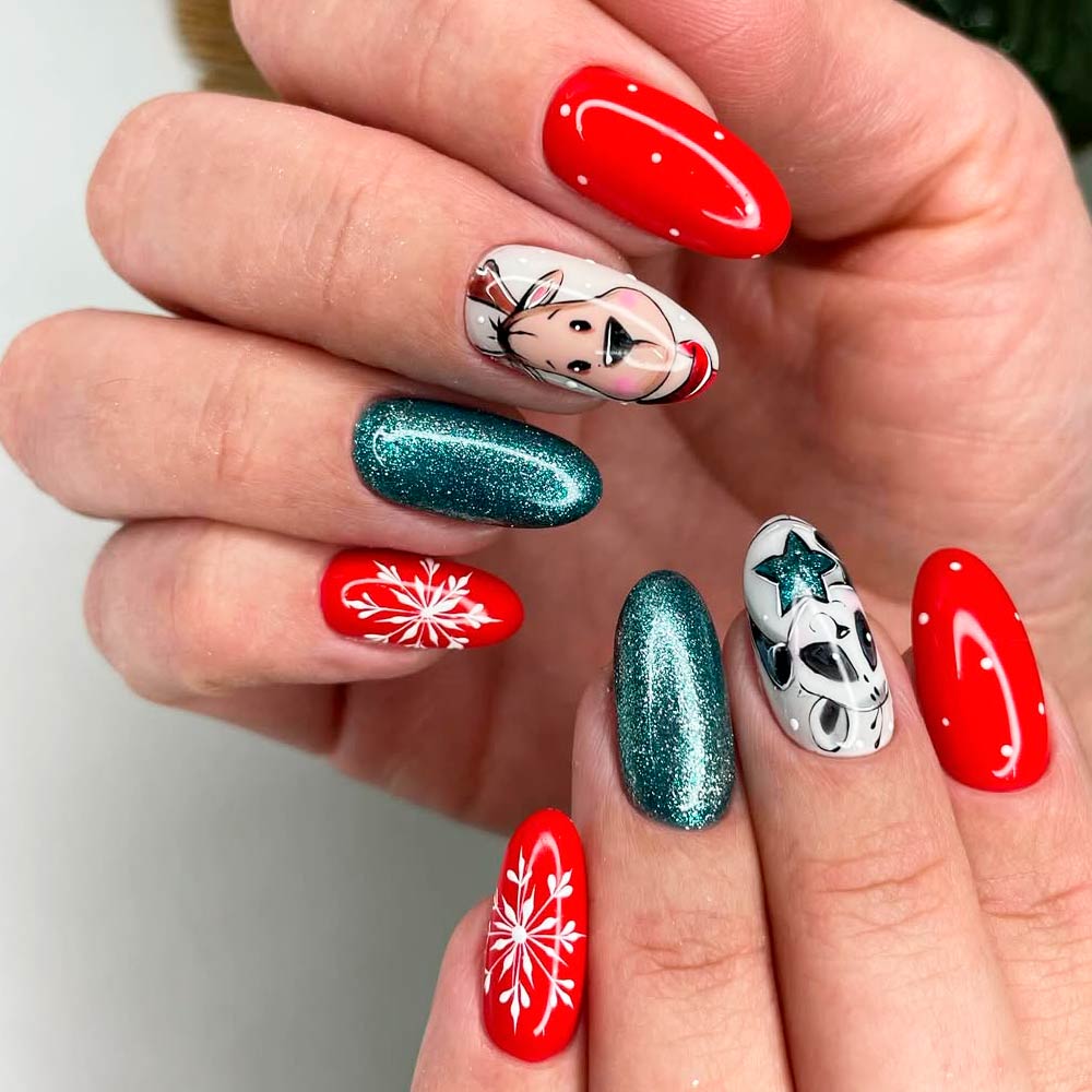 Winter Glitter Nails Ideas