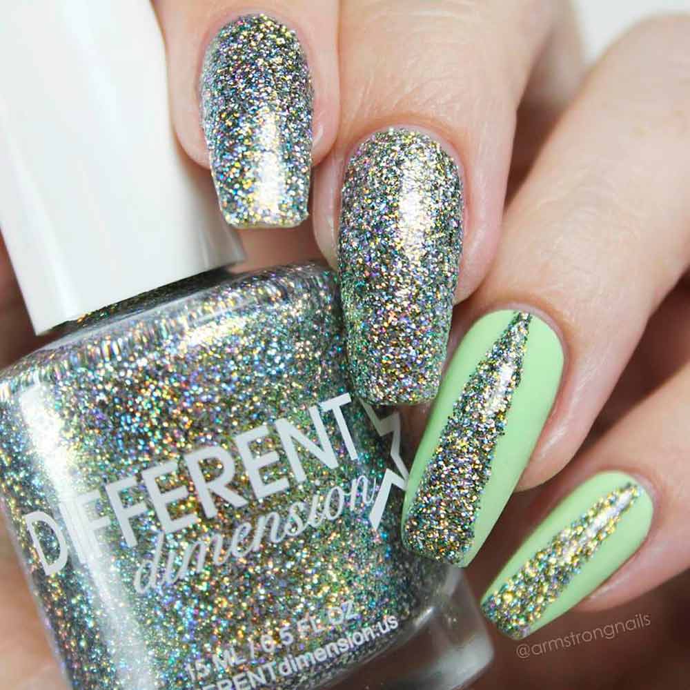 Winter Glitter Nails Ideas