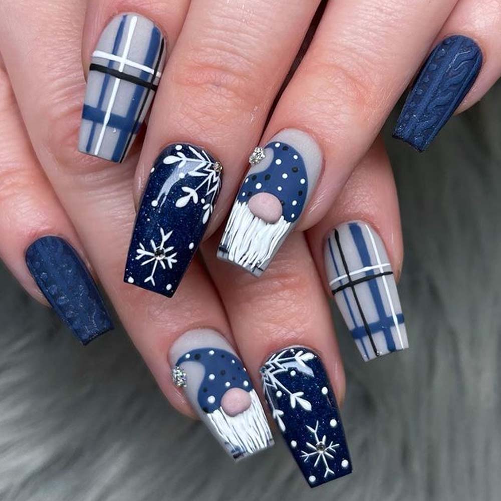 Matte Nails In Dark Shades