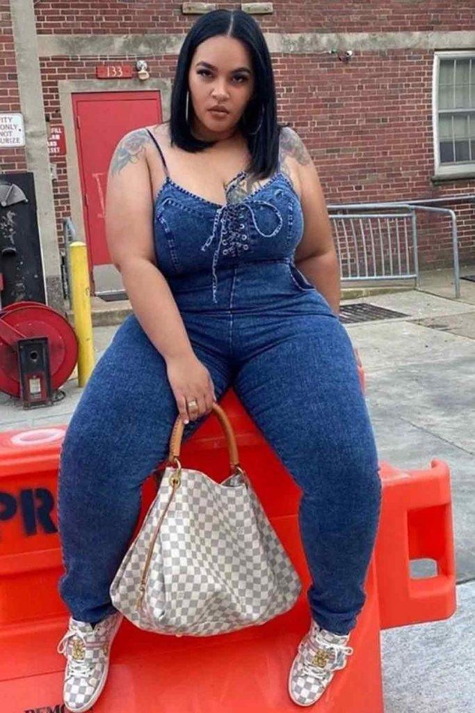 Denim Jumpsuit Outfit Idea #denim #jumpsuit