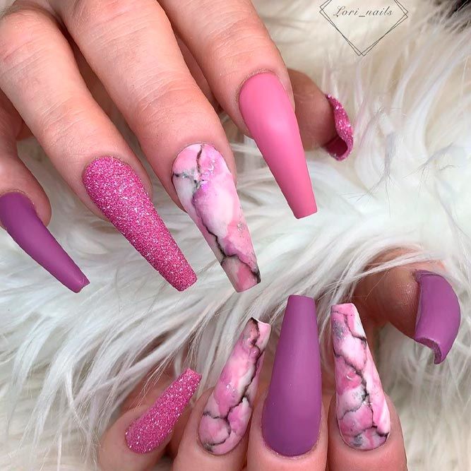 Matte Pink Marble Nails #glitternails #marblenails