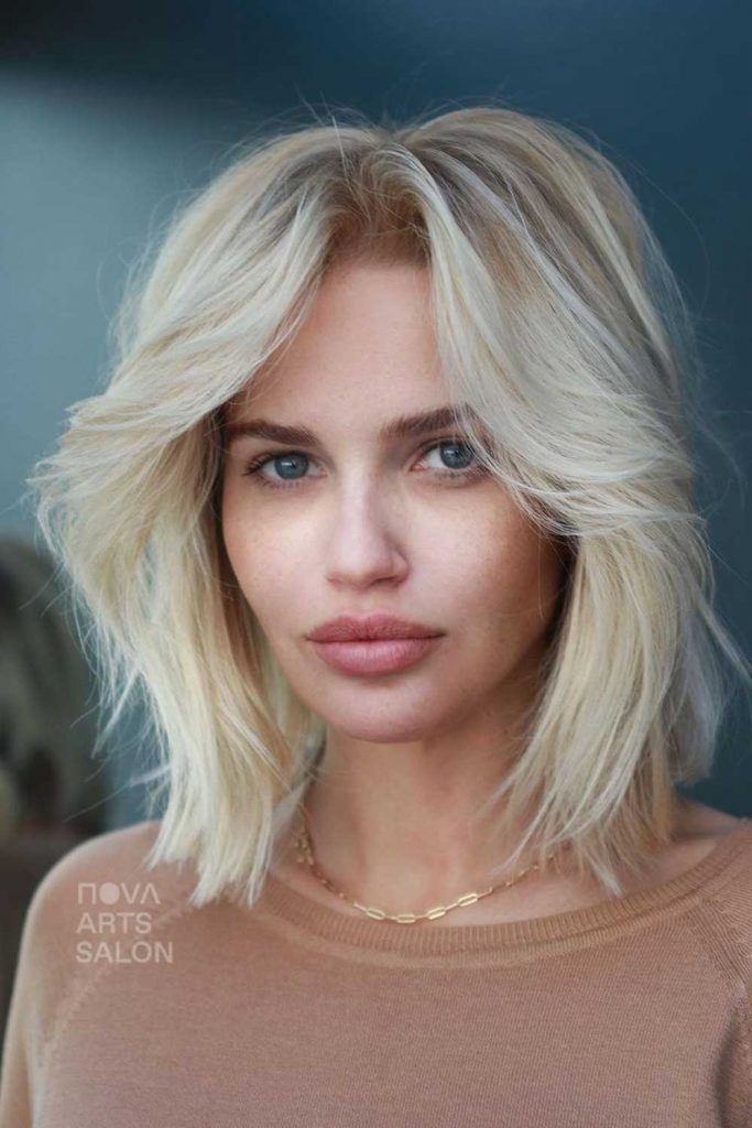 Round Blonde Bob