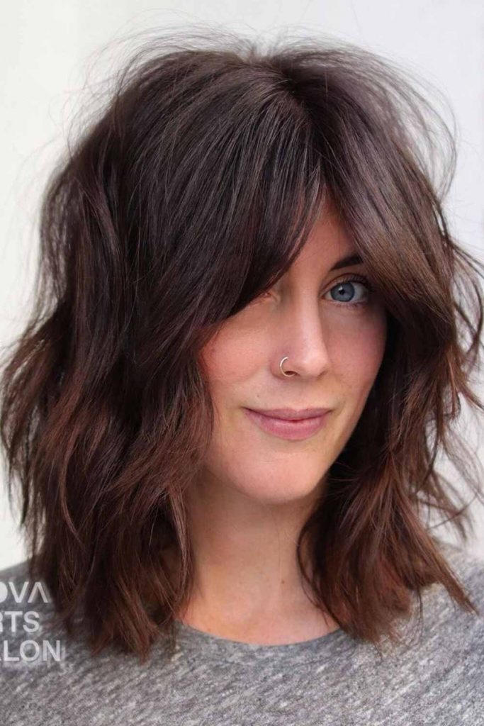 Shoulder Lenght Hair for Oval Face Shape