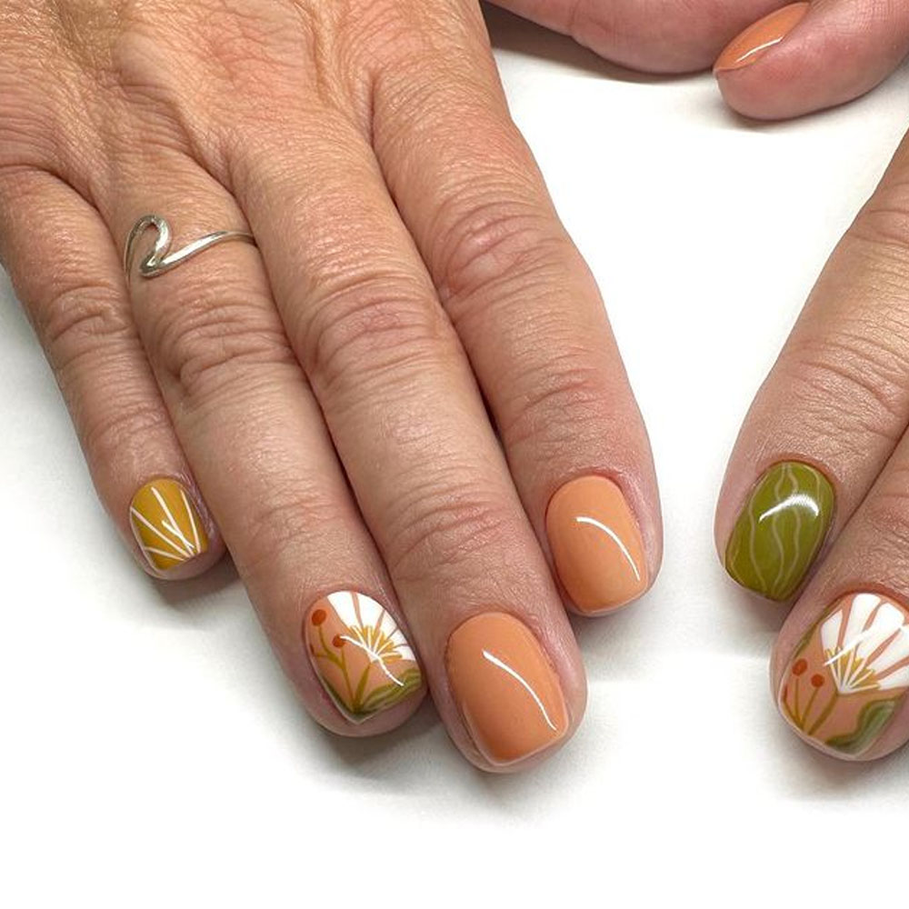 Fall Florals Thanksgiving Nails