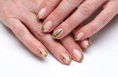 Holiday Nails Art Ideas for Cool Season