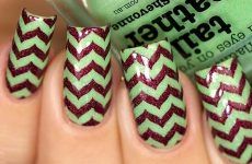 Amazing Chevron Pattern Design Nails