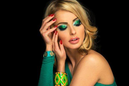 Festive Christmas Makeup Ideas