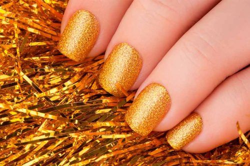 All That Glitters: 33 Gold Nails Designs To Try