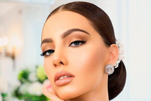 How To Fill In Eyebrows Like A Pro