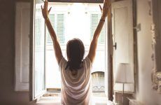 How to Get Up Early and Start Your Day Right