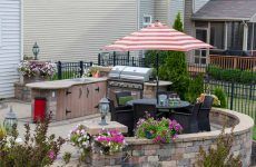 Outdoor Kitchen: A New Trend Or Proper Décor Option?