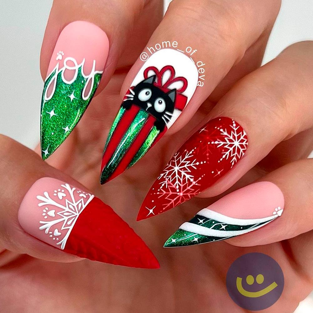 Christmas Patterns For Winter Mani