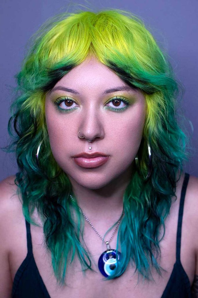 Colorful Wolf Cut with Flipped Out Ends Bangs #wolfcuthairstyles #wolfcuthair #wolfcut